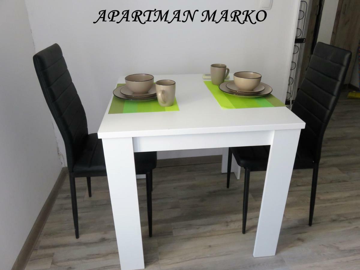 Apartament Cres Esterno foto